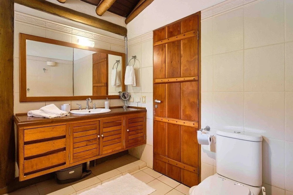 Praia de Itamambuca - Bali House