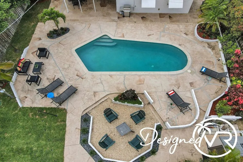 Amazing 4BR with Private Heated Pool