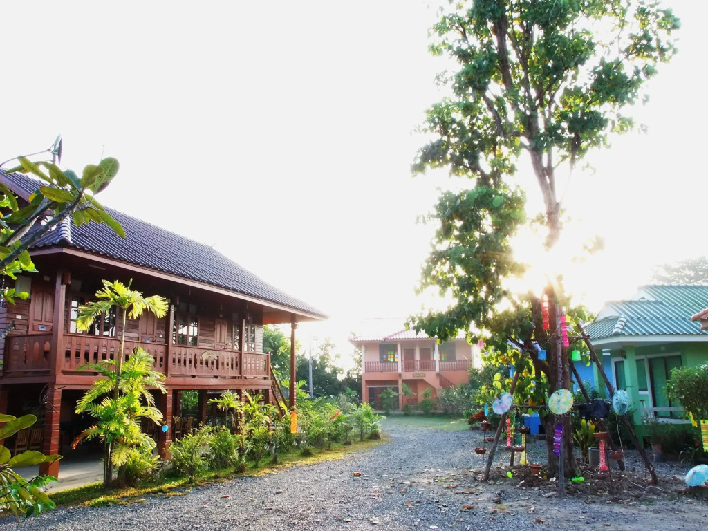 Baansuay Huean Ngam