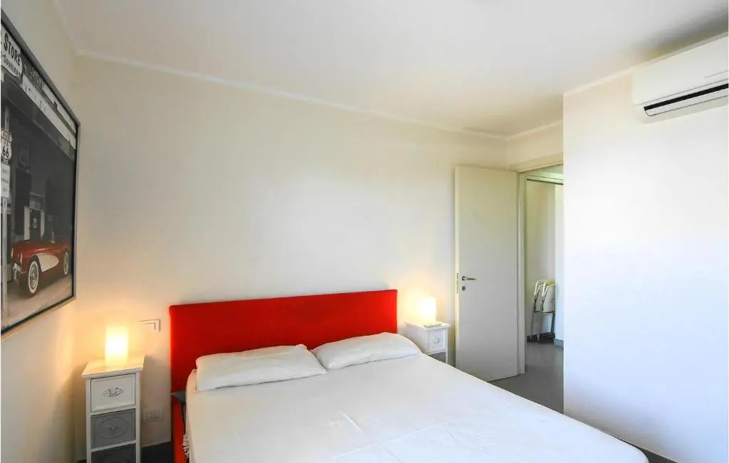Nice apartment in Lavagna with 2 Bedrooms and WiFi
