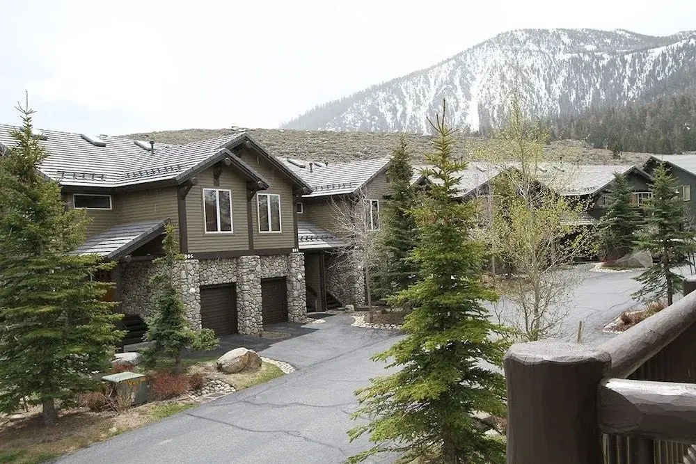 Snowcreek V 1005 2 Bedroom Townhouse by RedAwning