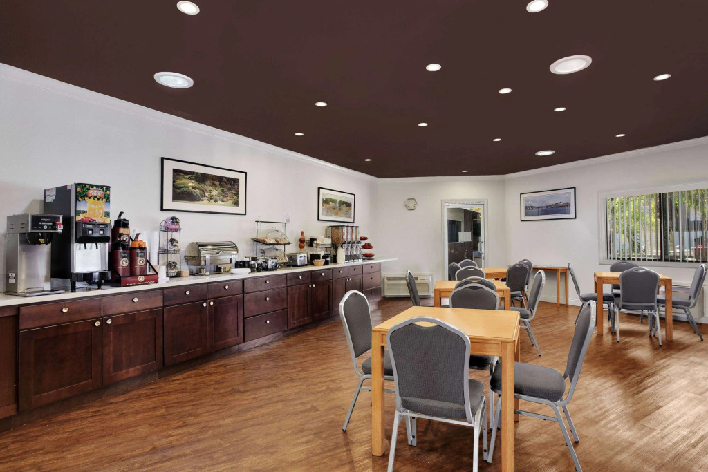 Ramada by Wyndham Torrance
