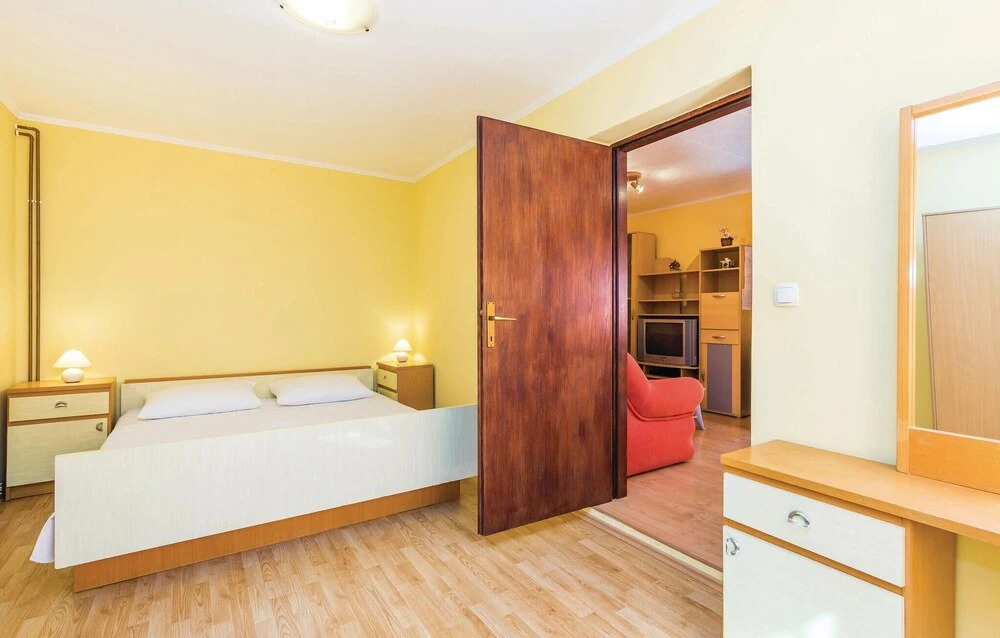 1 Bedroom Amazing Apartment In Lovran