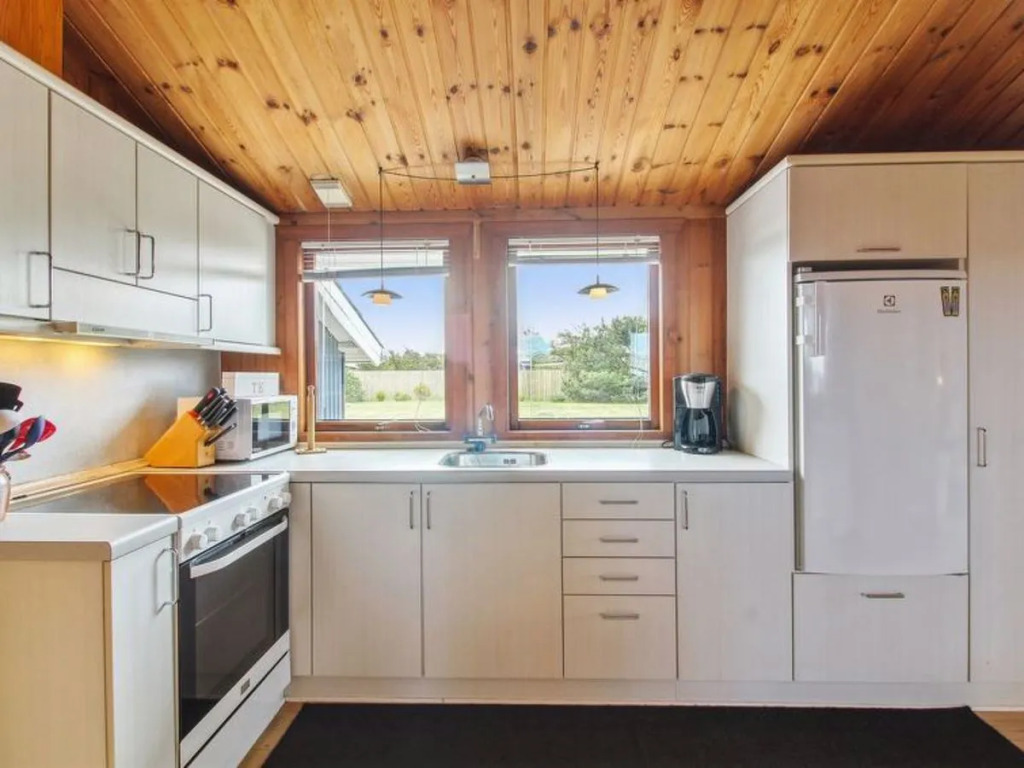 Holiday Home Hælf - 400m from the sea by Interhome