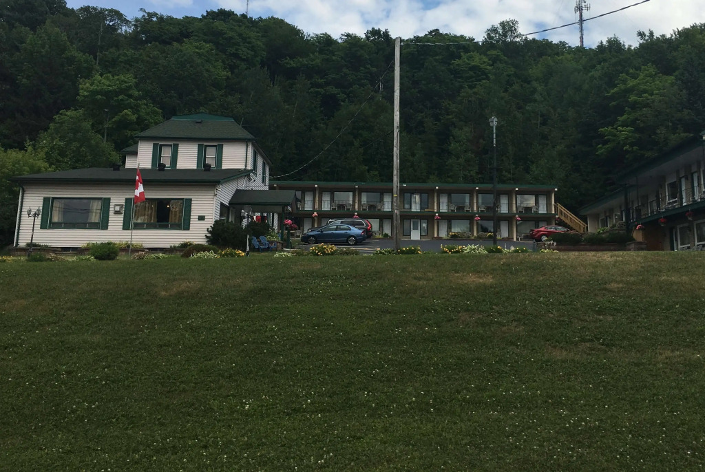Knights Inn Huntsville