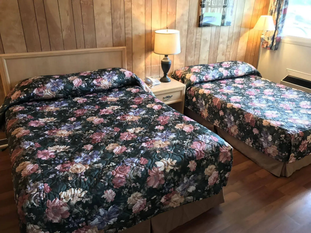 Lake City Motel