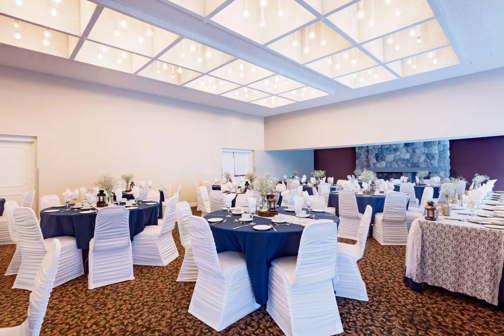 Clarion Resort Pinewood Park