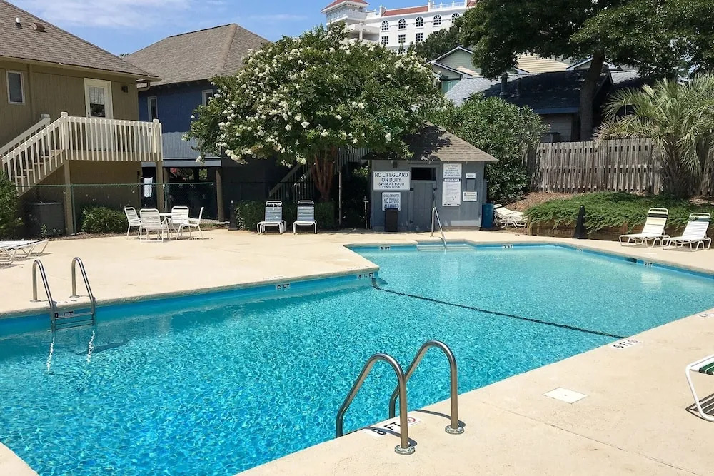1summect 3 Bedroom Cottage