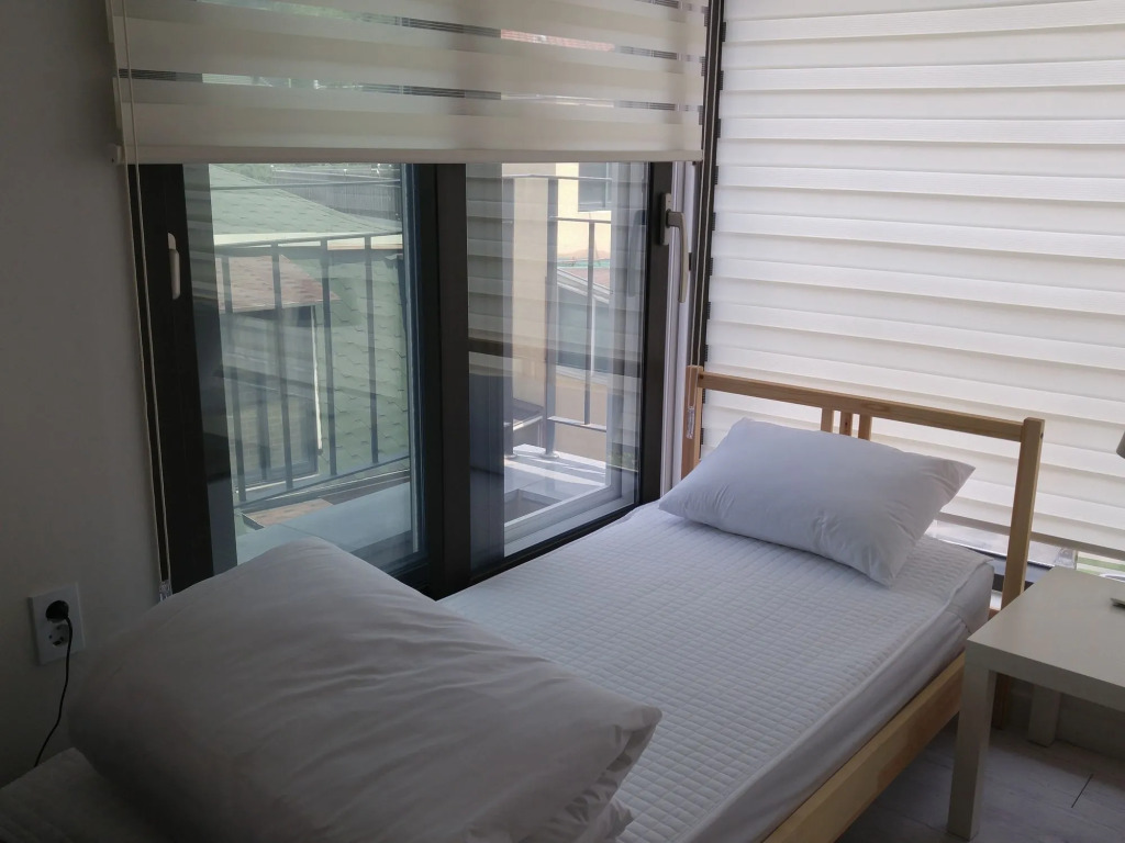 Myeongdong Artmonstay