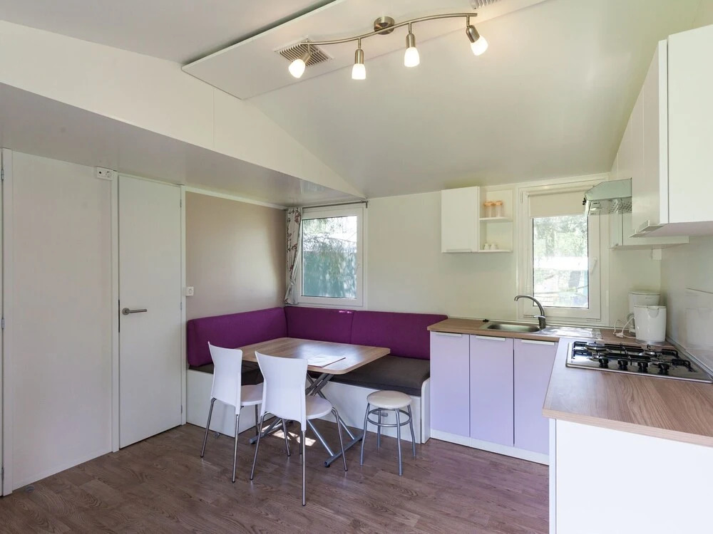 Cute Mobile Home in Januv Dul Bohemian Near Forest