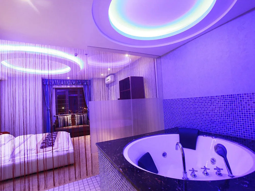 Chongqing 520 Fengqing Hotel