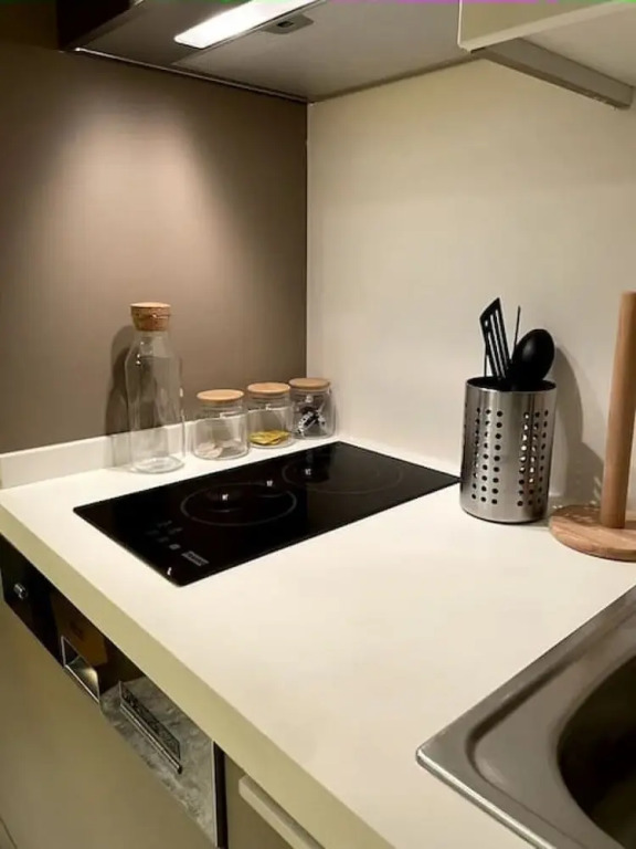 Brand-new Luxurious Studio Near Mall of Istanbul