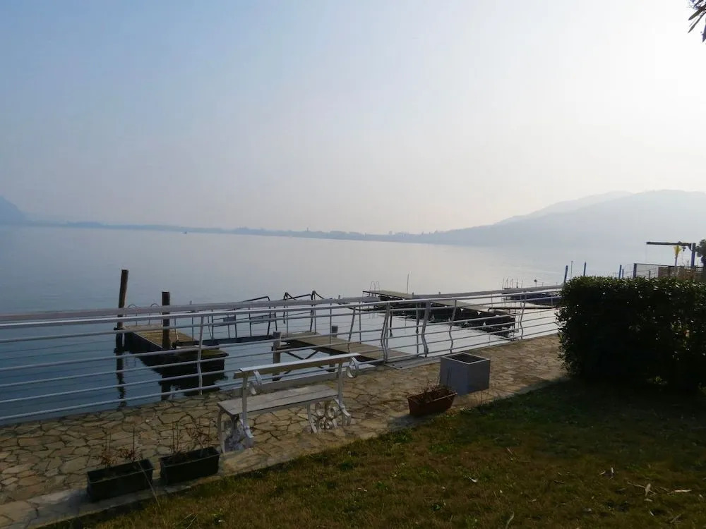 Villa Anastasye Your Lakefront Vacation Rental