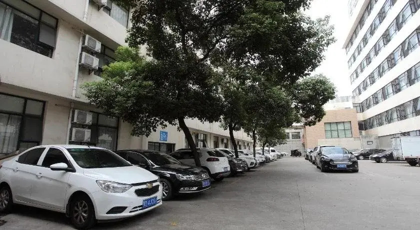 Yunqi Hotel