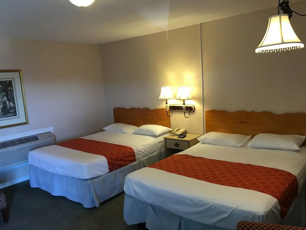Dixie Plaza Hotel