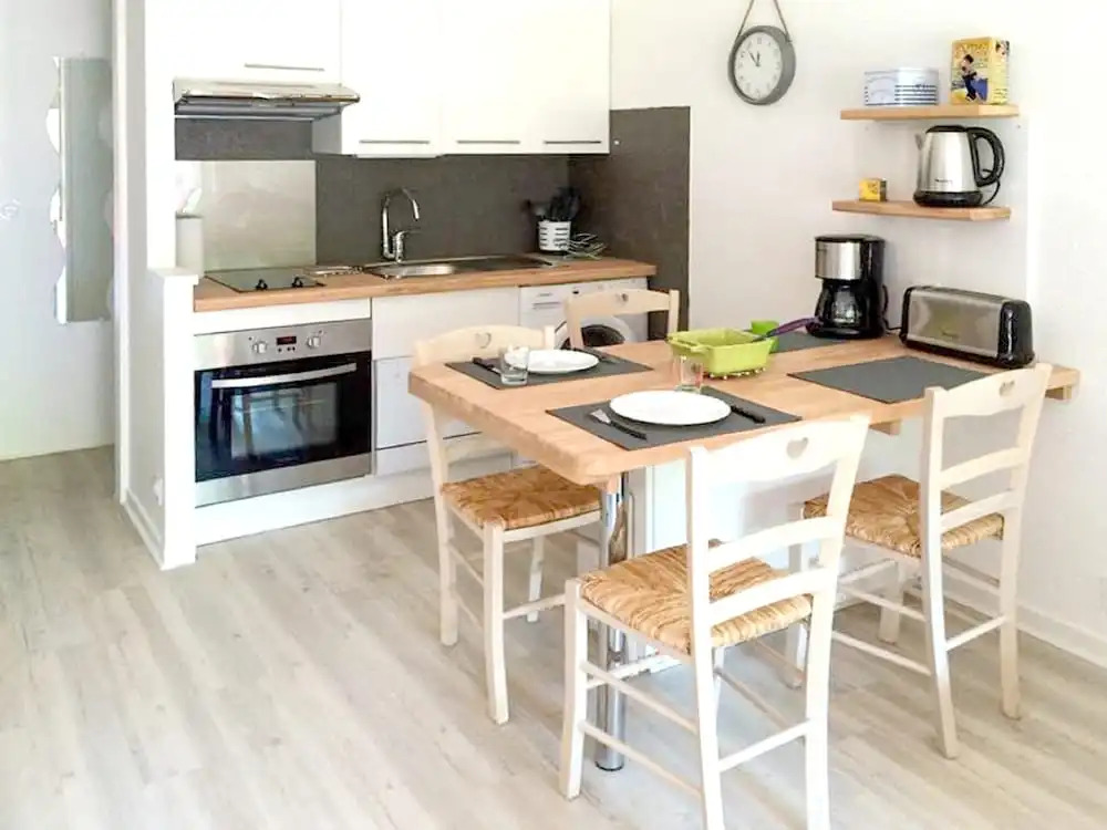 Apartment With one Bedroom in Carnac, With Furnished Balcony - 200 m F