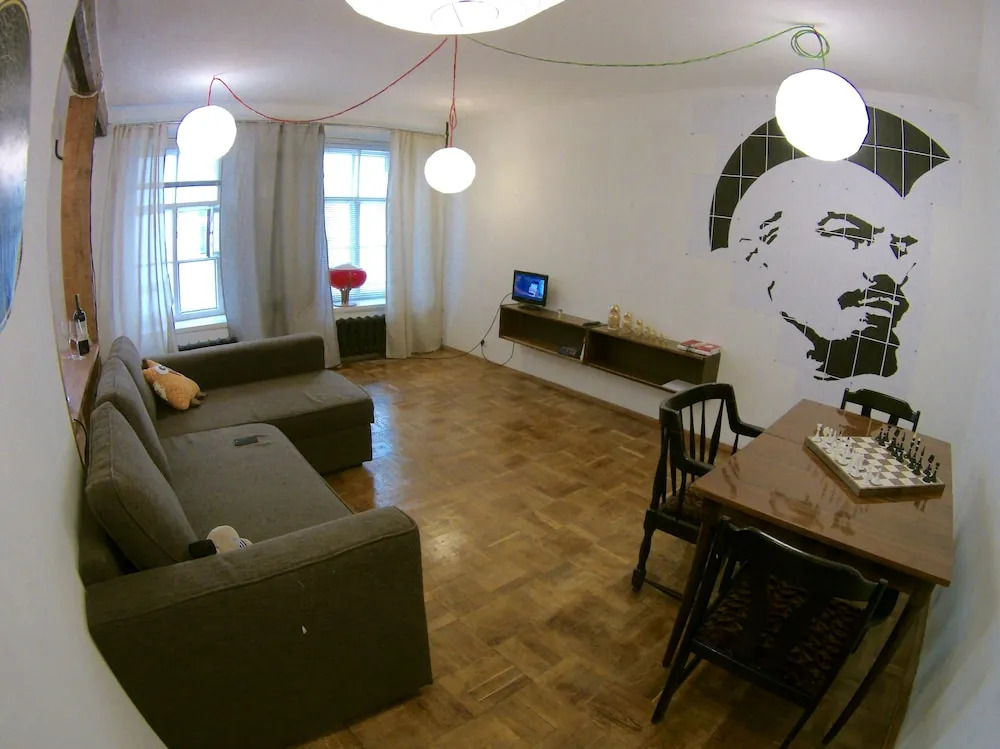 Apartment on Admiralteyskiy 10