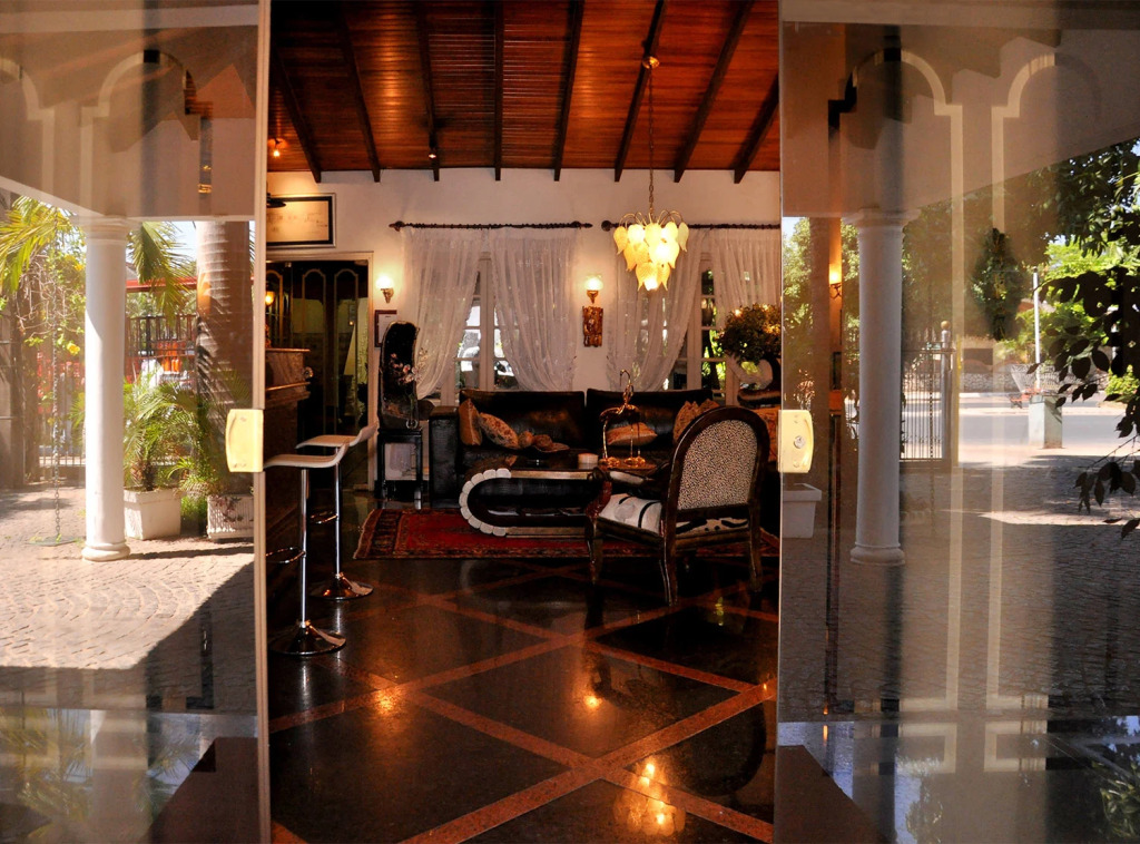 Paramanta Hotel