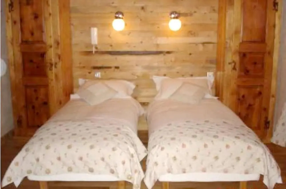 Chalet with 3 Bedrooms in Les Allues, with Wonderful Mountain View, Balcony And Wifi - 500 M From the Slopes