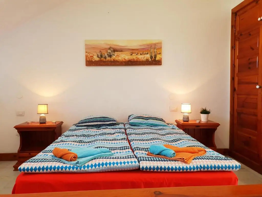 Duplex apartment No 4, close to sea and beach, heated pool, aircondition, wifi