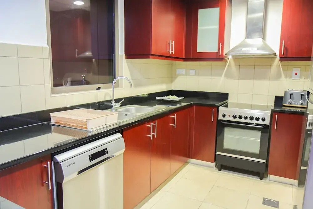 Spacious 1 Bedroom Apartment in Murjan 1