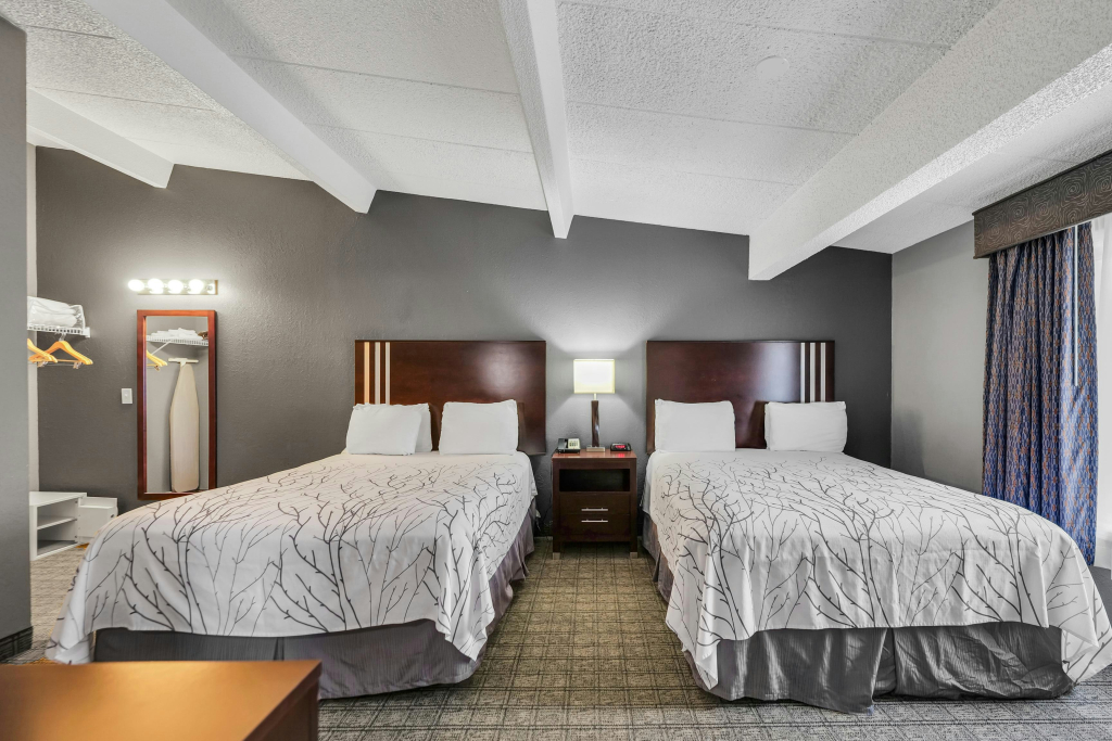 Red Lion Inn & Suites Urbana