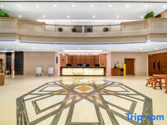Jifeng International Hotel (Xinyang New 16th Street Branch)