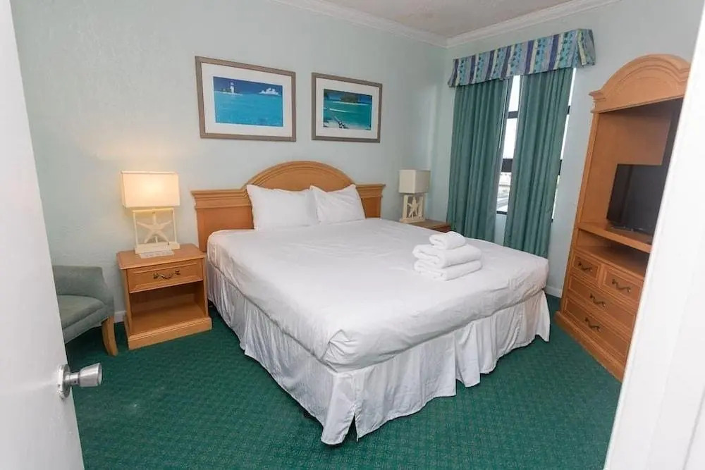 652 City View Studio Hollywood Beach