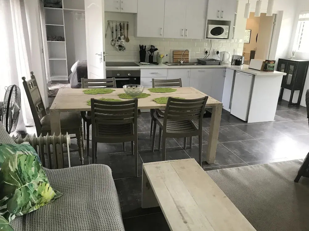 Moonriver Self Catering