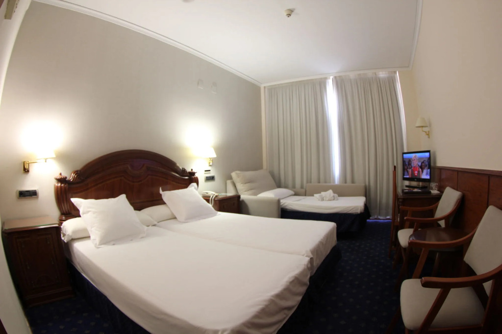 Hotel Vila-real Palace