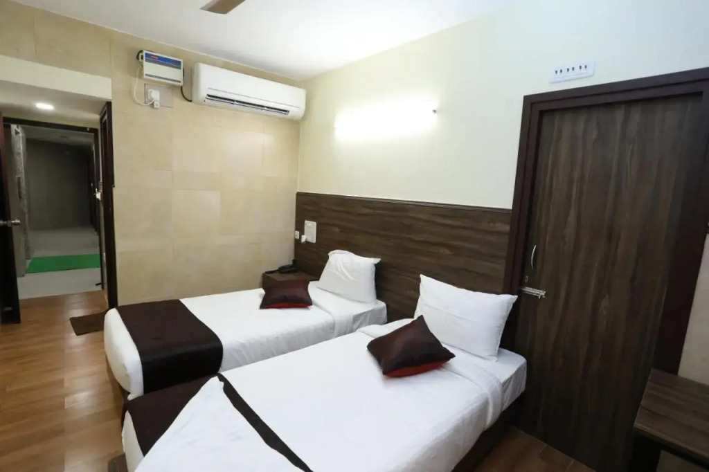 Season 4 Residences - Nungambakkam (US Consul&Apollo)
