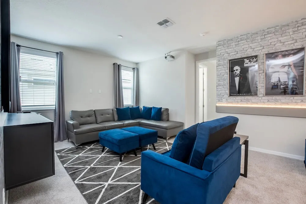 1552 Nassau Point Trail