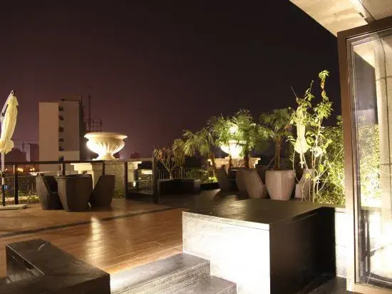 Sanmenxia Feicui Lichi Hot Spring Resort Hotel