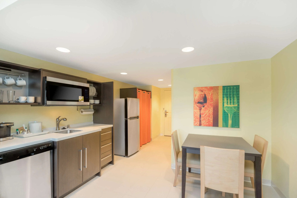 Home2 Suites By Hilton Bowling Green