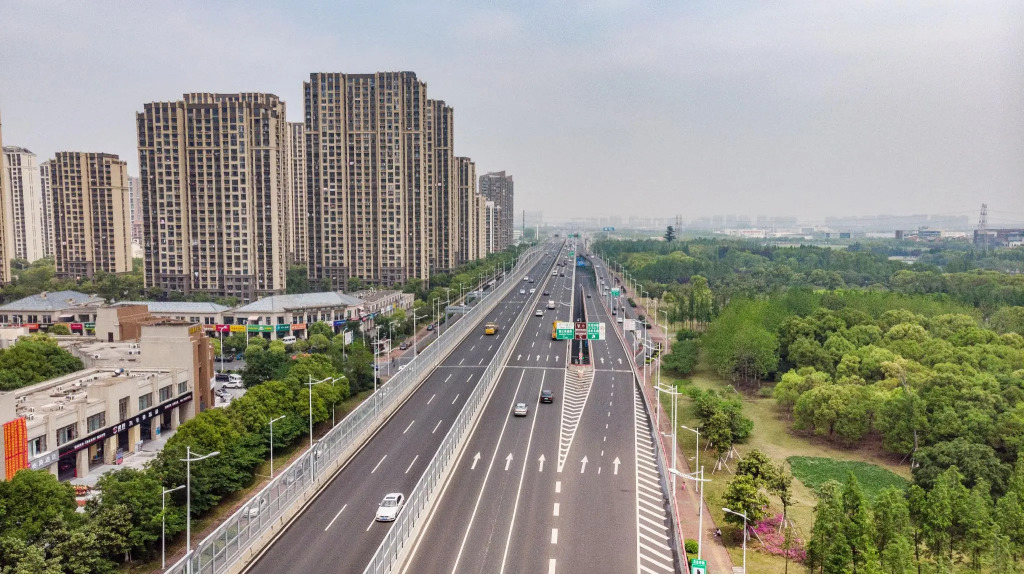 Elan Inn Suzhou Dongsha Lake Xinghua Street Light Luxury