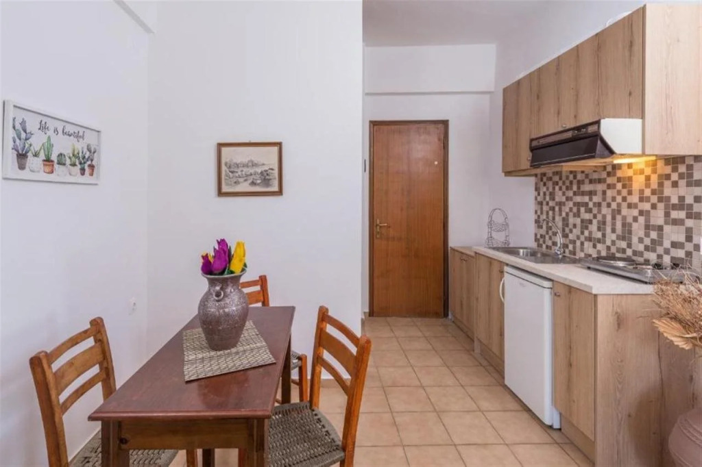 Angelika Apartments