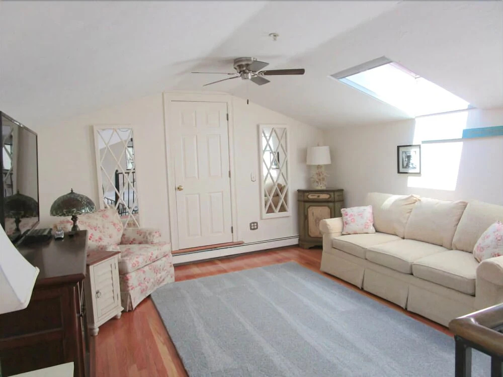 403 Lower County Road