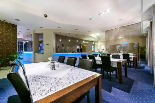 Hotel Nowy Dwór