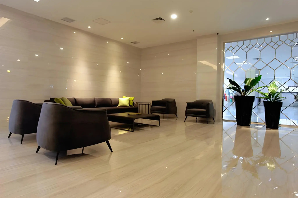Grand Whiz Megamas Manado