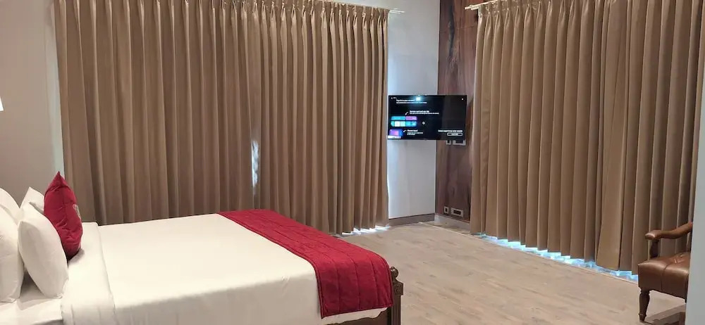 Rosastays Aarnalaya
