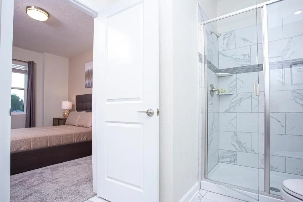 Stunning 8 Bd W/ Pool Close To Disney 2887