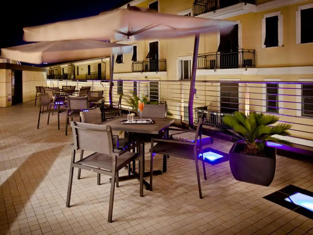 B&B HOTEL Imperia Rossini al Teatro