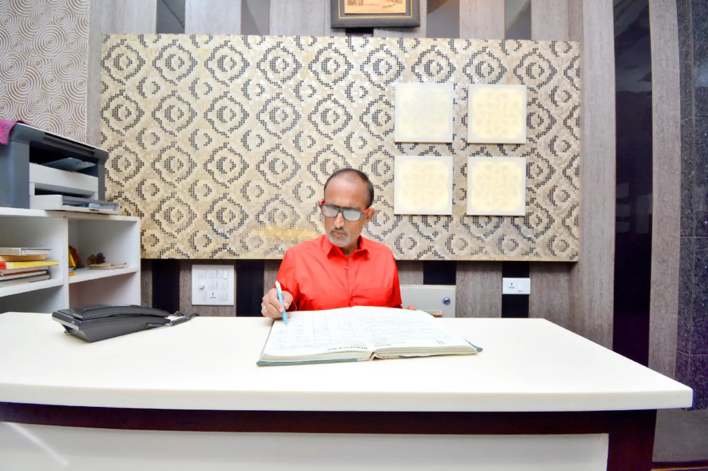 OYO 45390 Hotel Heritage In