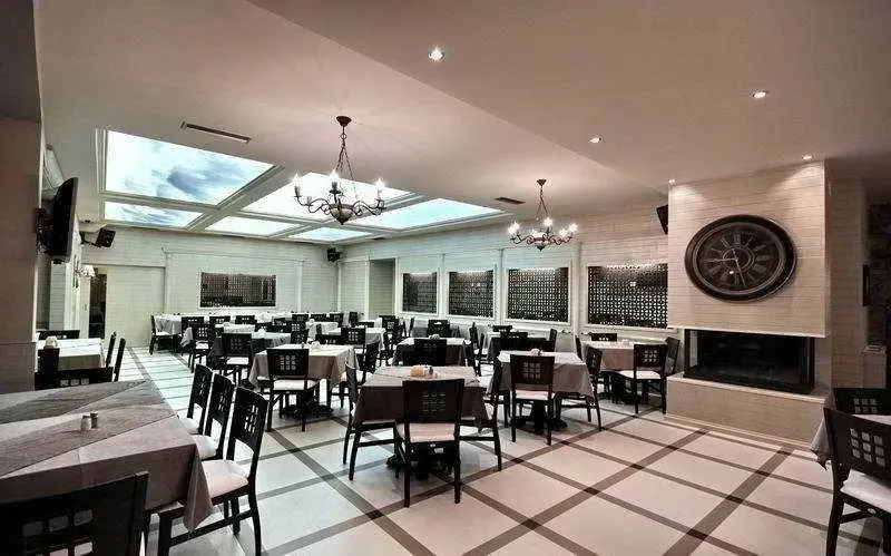 Hotel Kentrikon