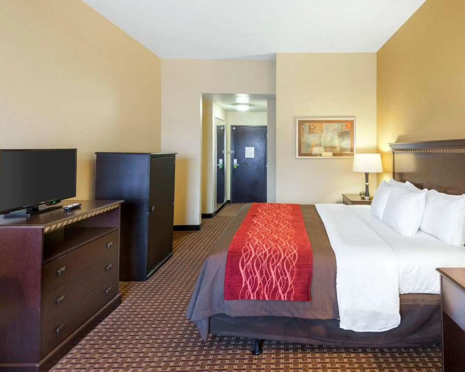 Comfort Inn & Suites Regional Medical Center