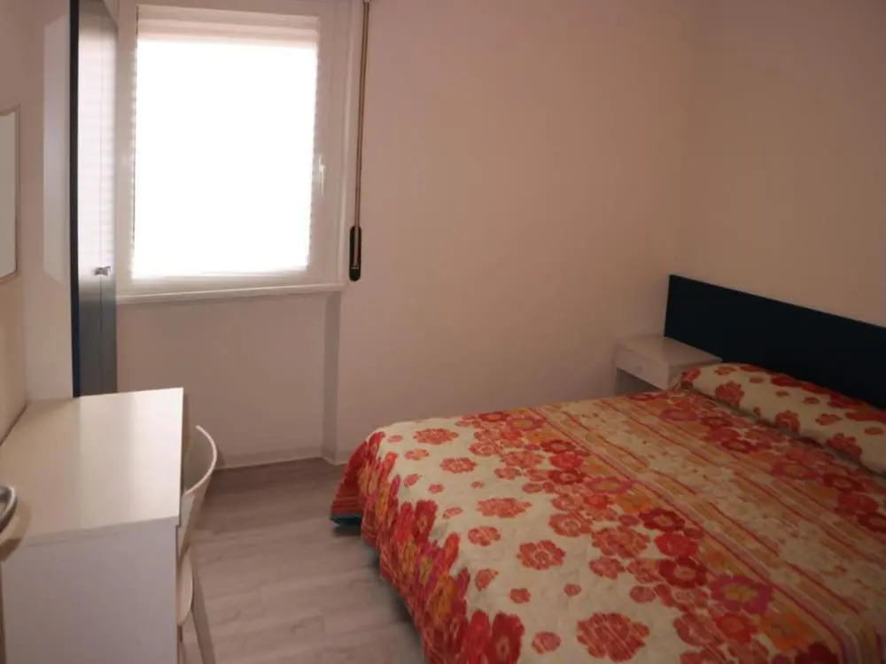 Side Sea-view in Lignano - 30m From the Beach