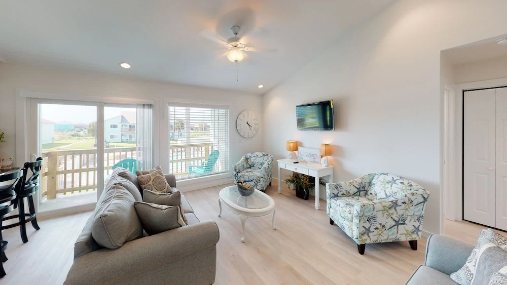 Aransas Harbors A202 2 Bedroom Condo