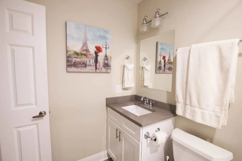 2 Level Home near Wrigley