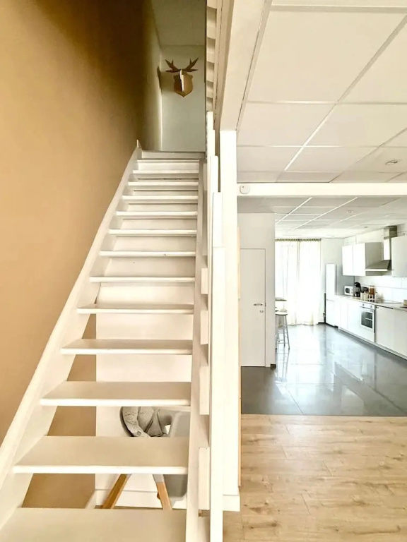 Spacious Duplex in the Center of Bastogne Onikos Rooms