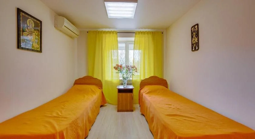 Leto Hostel